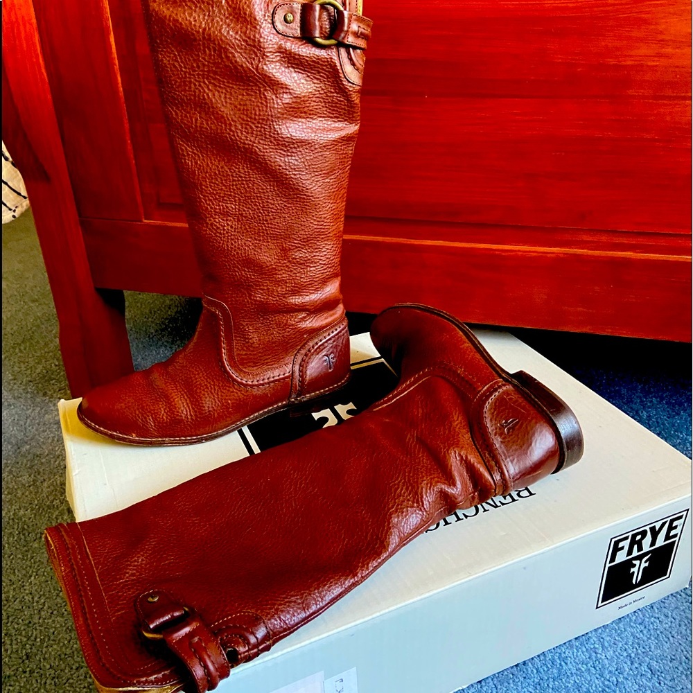 Frye Paige Trapunto tall riding boot